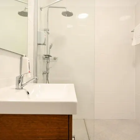 Lägenhet Modern Calea Victoriei 1br Apt: Explore